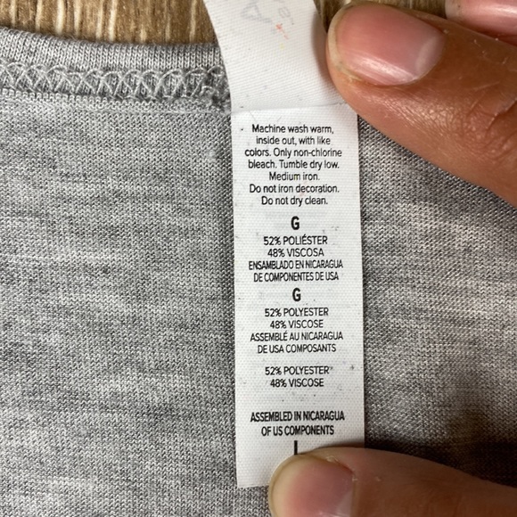 ⭐️Heavily Meditated Flowy Tank Top⭐️ - Picture 4 of 6